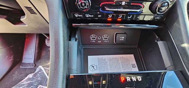 New 2025 Jeep Grand Cherokee L Altitude image 40