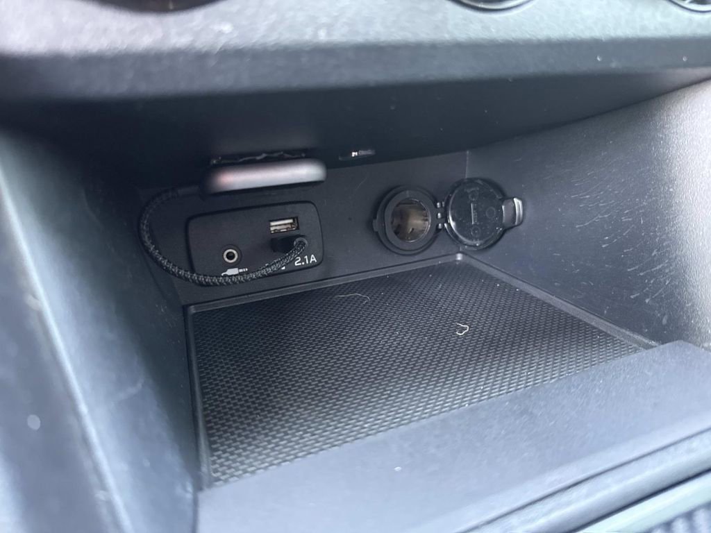 Used 2022 Subaru Crosstrek 2.5i Sport w/ Moonroof Package image 35