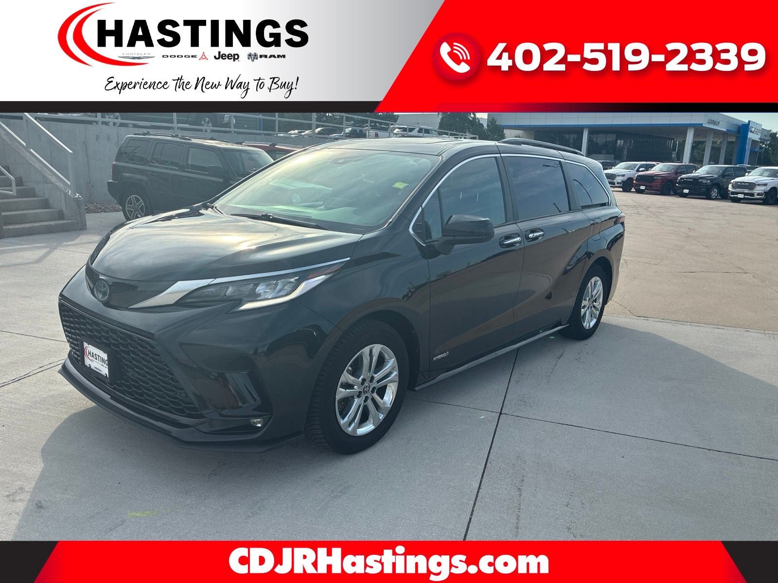 Used 2021 Toyota Sienna XSE w/ XSE Plus Package AWD/4WD image 1