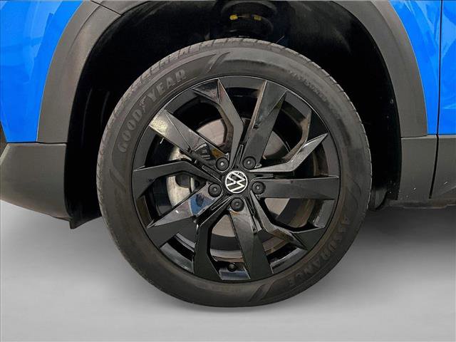 Used 2022 Volkswagen Taos SE FWD image 10