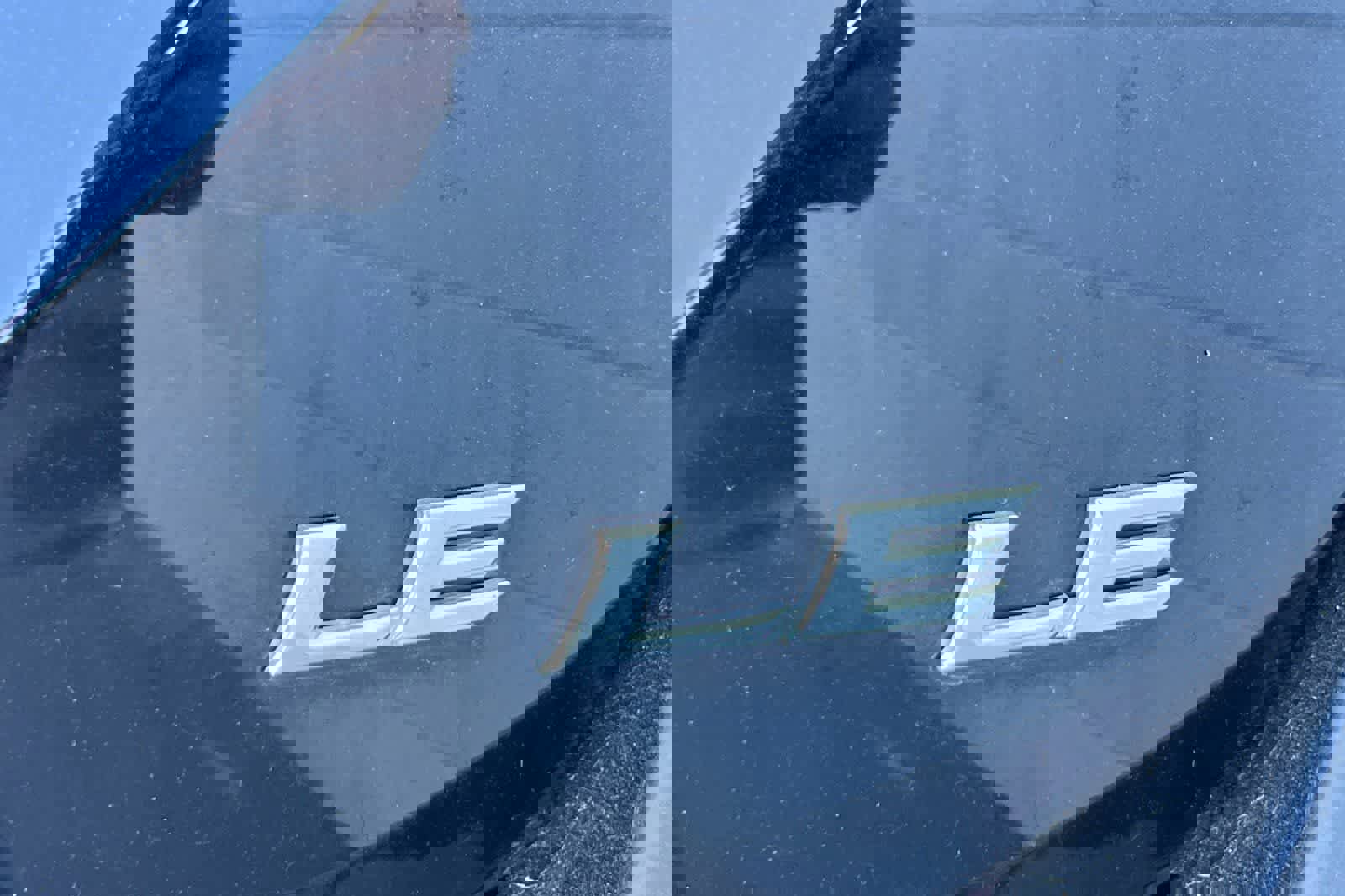 Used 2021 Toyota Camry LE image 13