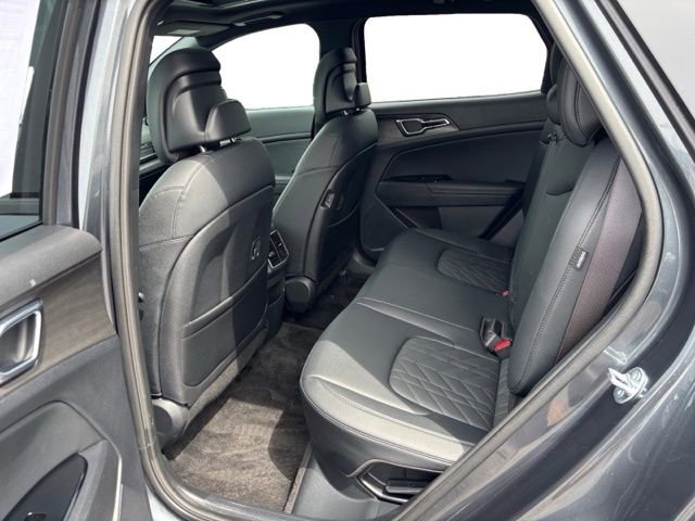 Certified 2025 Kia Sportage X-Line Prestige AWD/4WD image 12