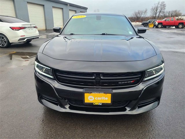 Used 2022 Dodge Charger SXT image 3