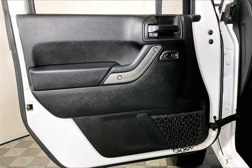 Used 2018 Jeep Wrangler Unlimited Sport S image 20