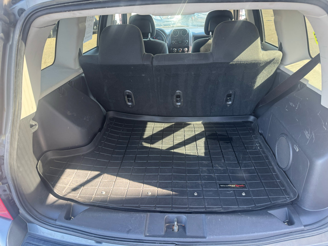 Used 2012 Jeep Patriot Sport 4WD image 8