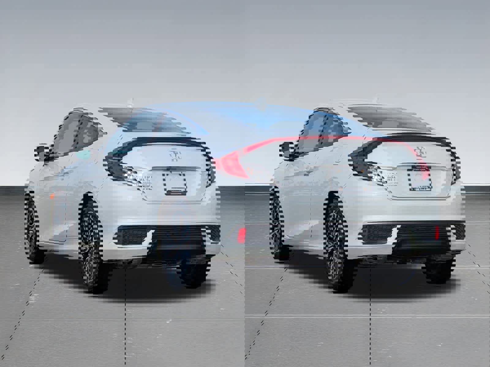 Certified 2018 Honda Civic EX-L image 4