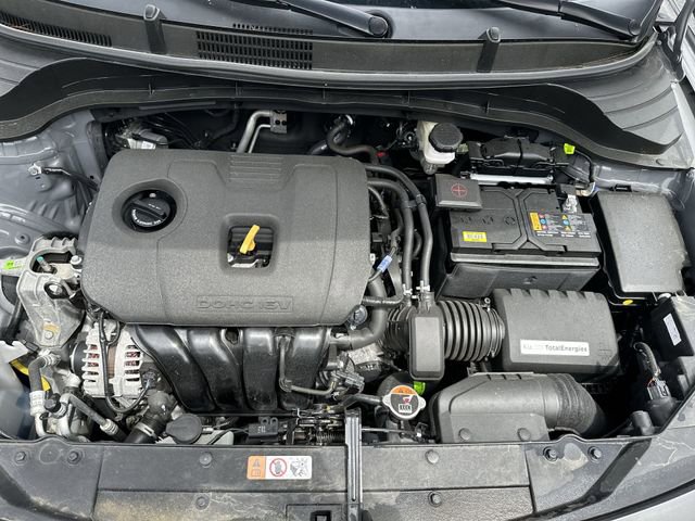 Used 2025 Kia Soul LX w/ LX Technology Package FWD image 18