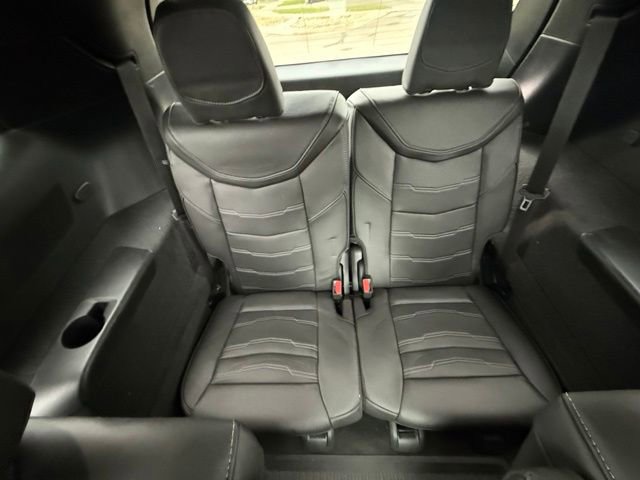 Used 2024 Cadillac XT6 Sport w/ Platinum Package AWD/4WD image 14