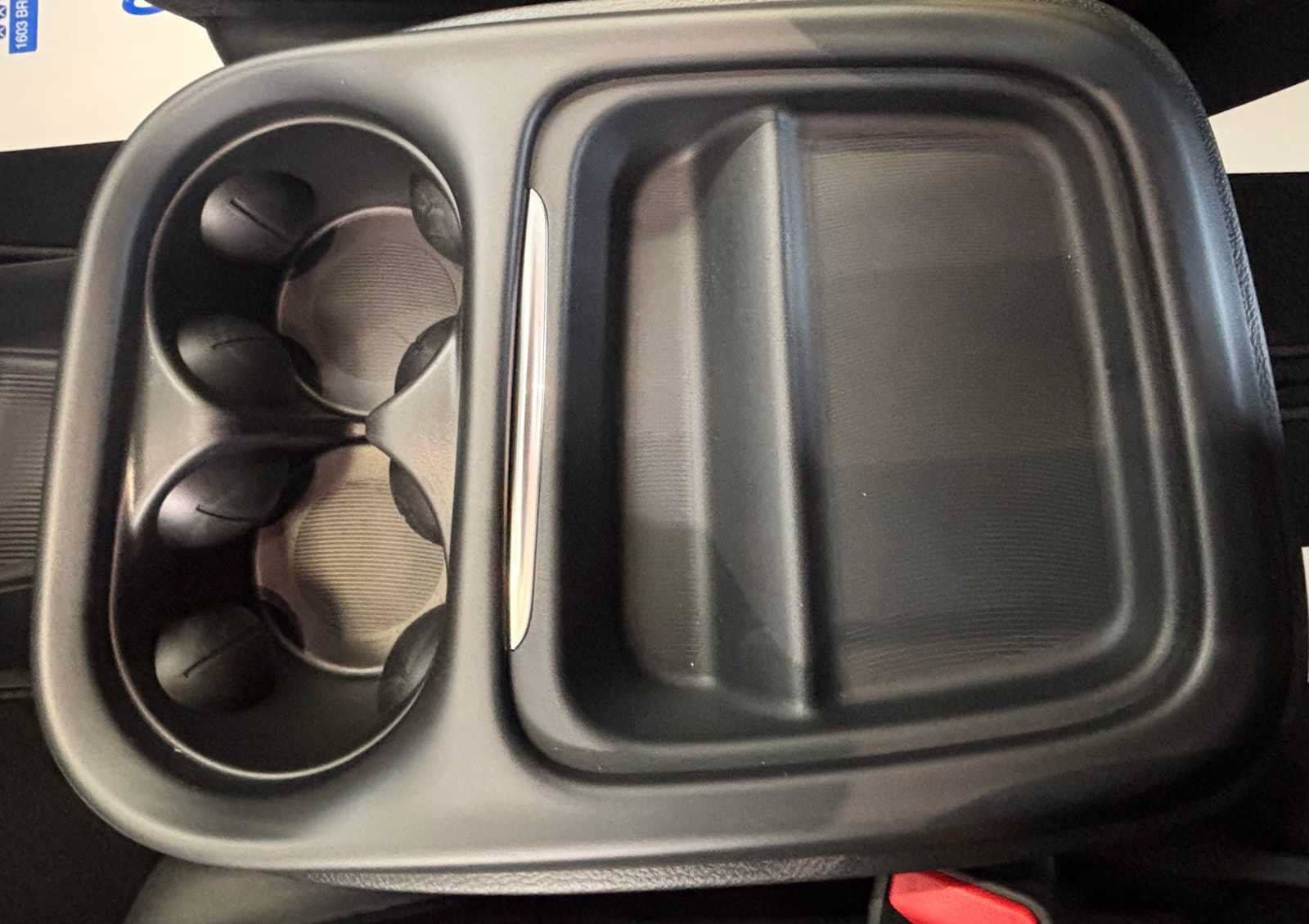 New 2027 Chrysler Pacifica Select FWD image 23