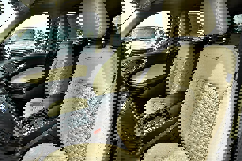 New 2024 Ford Edge SE image 29