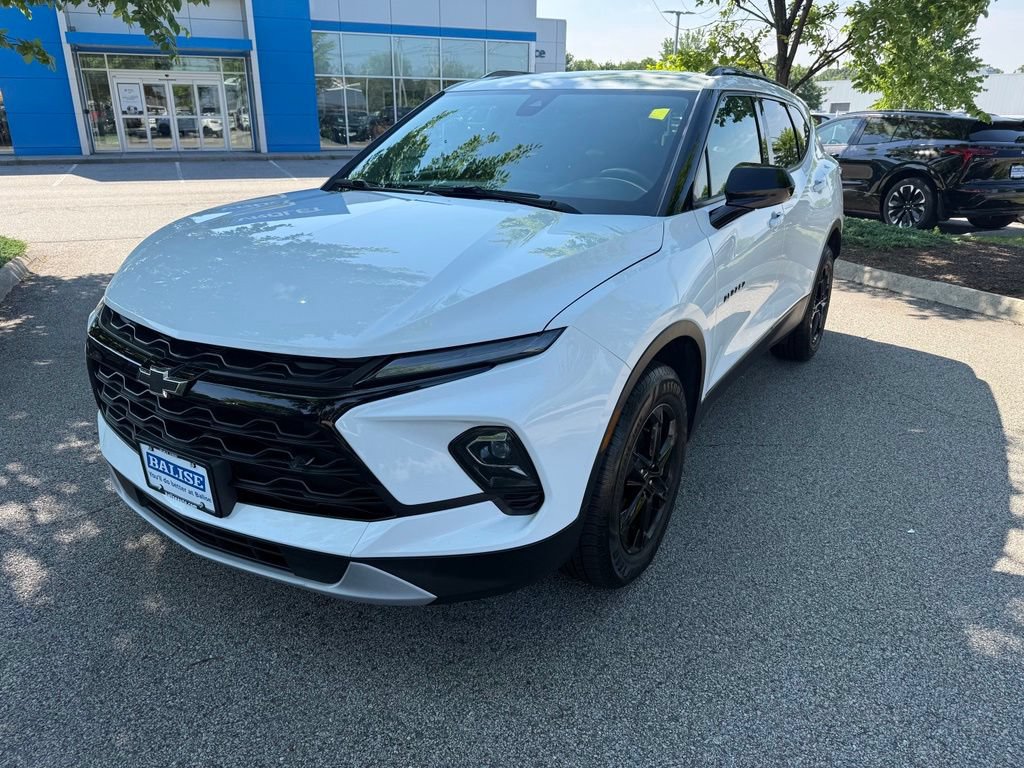Used 2023 Chevrolet Blazer LT w/ Convenience Package AWD/4WD image 9
