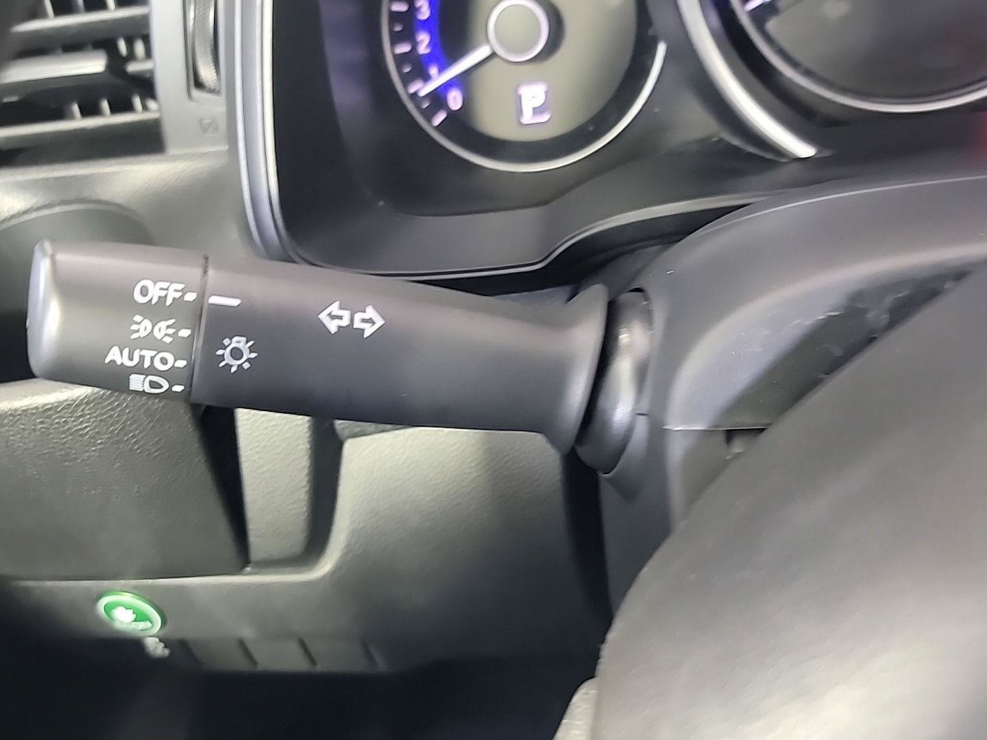 Used 2020 Honda Fit LX image 26