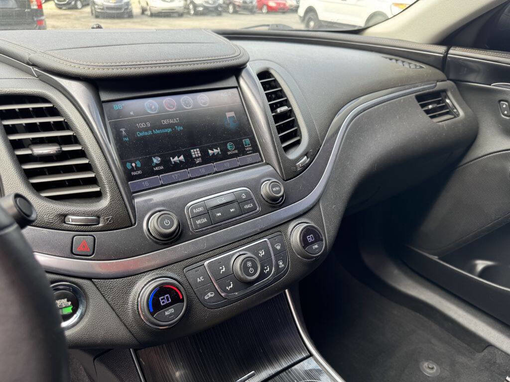 Used 2018 Chevrolet Impala LT image 10