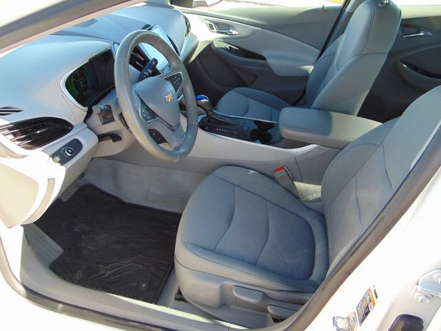 Used 2017 Chevrolet Volt LT w/ Comfort Package FWD image 10