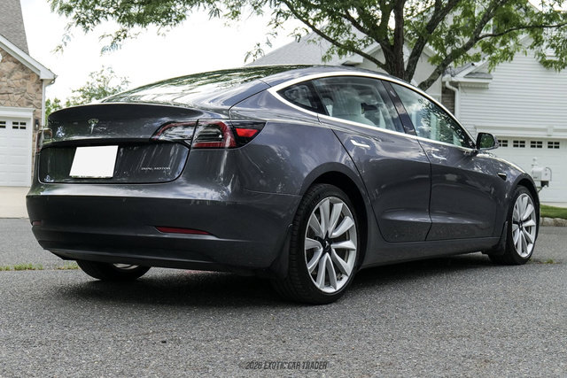 Used 2018 Tesla Model 3 Long Range AWD/4WD image 8