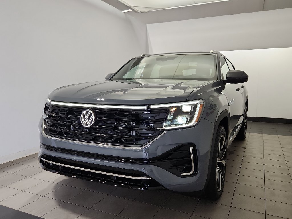 New 2026 Volkswagen Atlas Cross Sport SEL Premium R-Line image 2