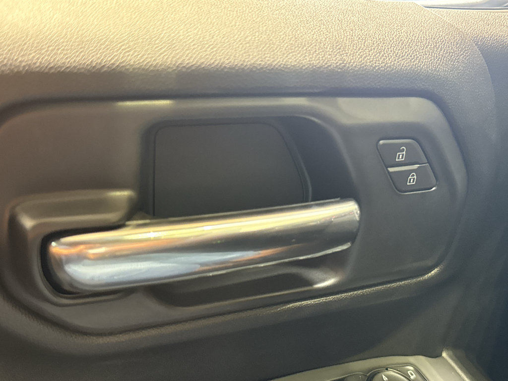 New 2026 Chevrolet Silverado 1500 Custom AWD/4WD image 31