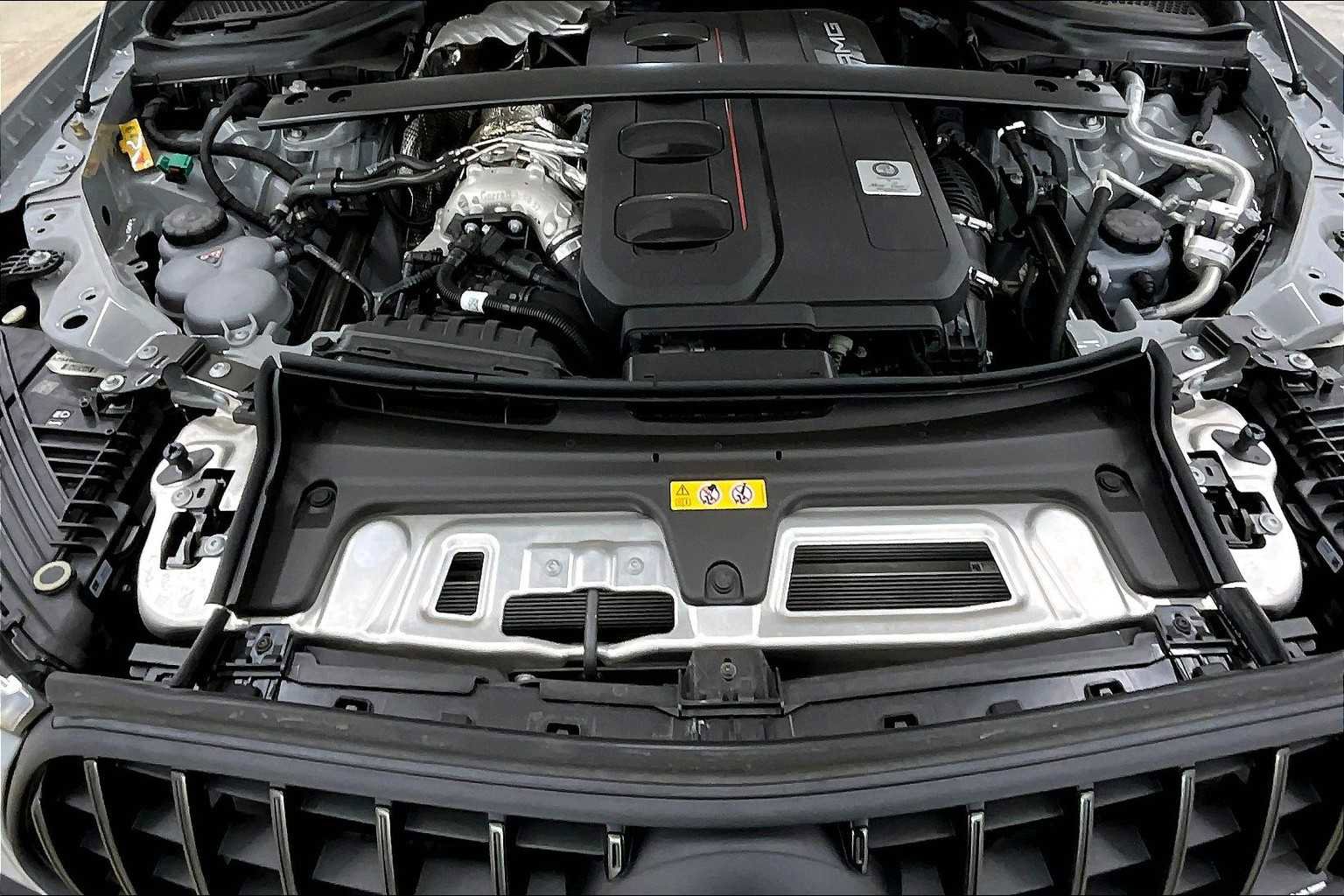 New 2025 Mercedes-Benz GLC 63 AMG S image 16