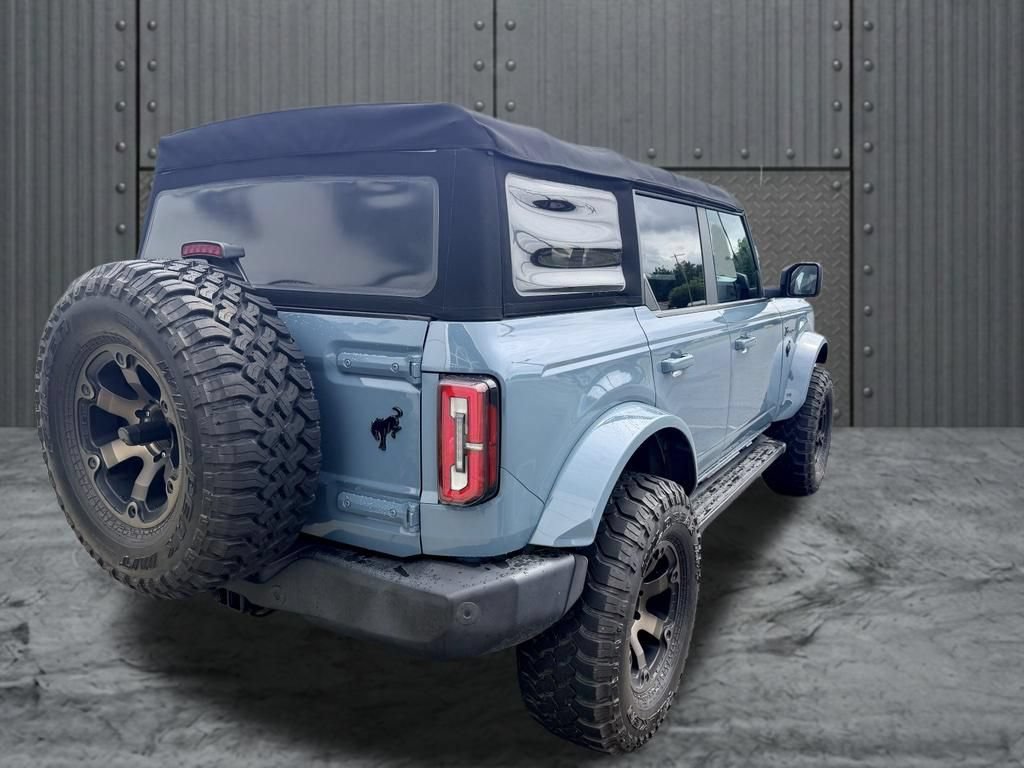Used 2021 Ford Bronco Outer Banks w/ Sasquatch Package AWD/4WD image 3