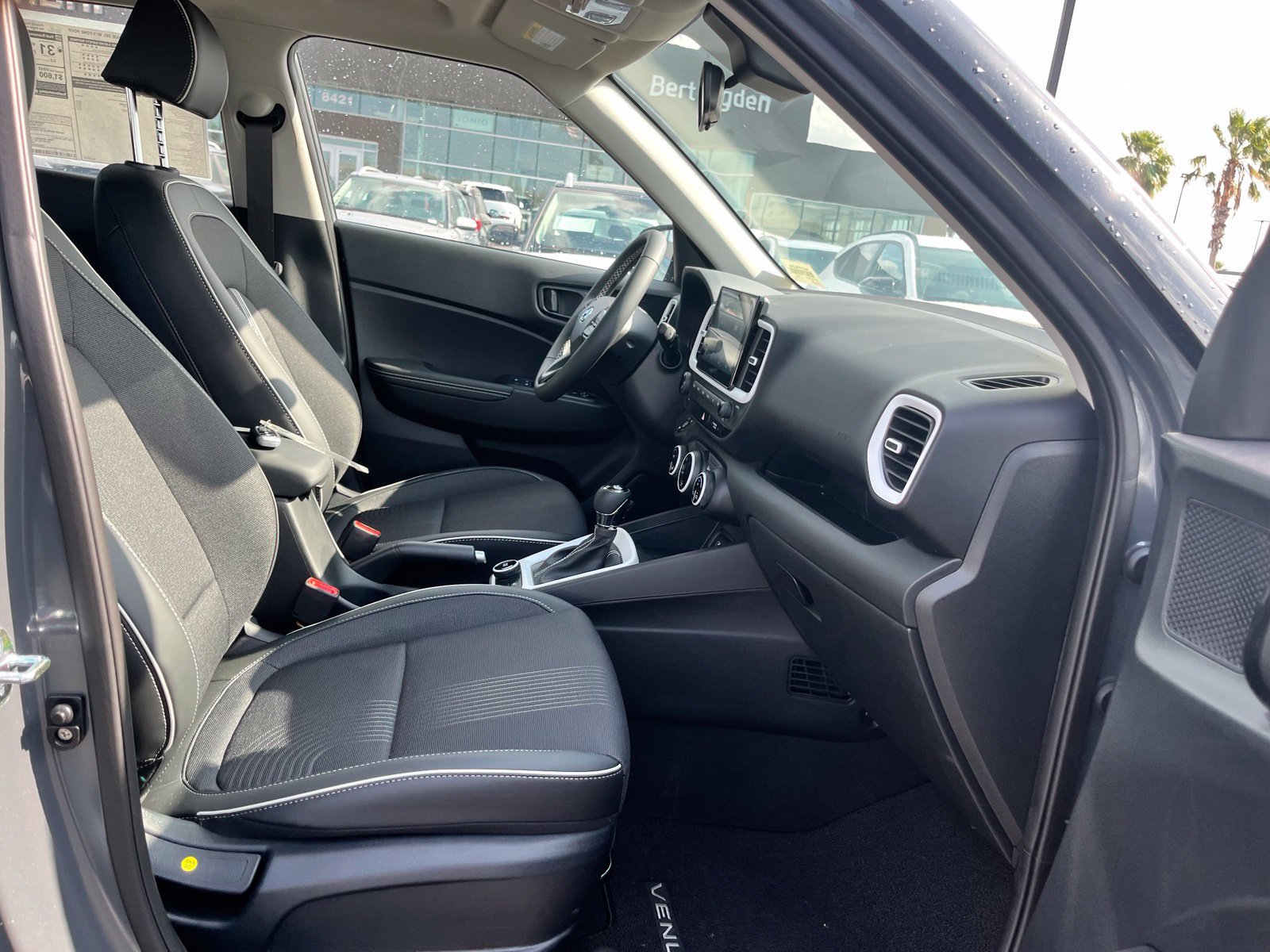 New 2026 Hyundai Venue SEL FWD image 22