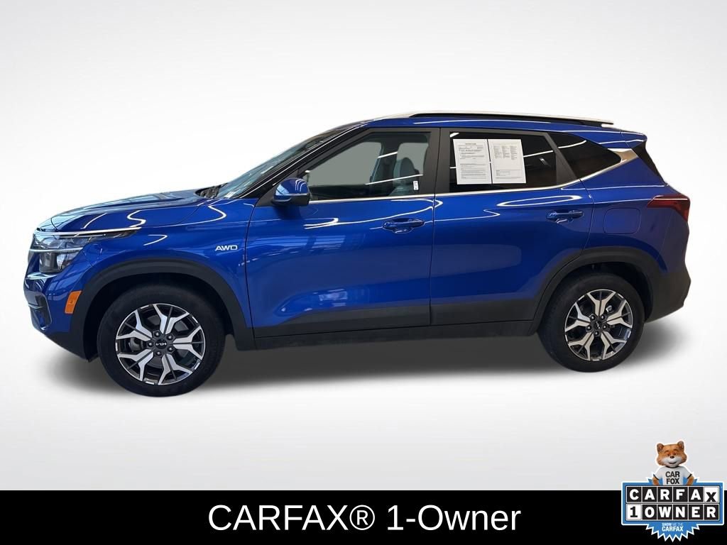 Used 2023 Kia Seltos EX image 2
