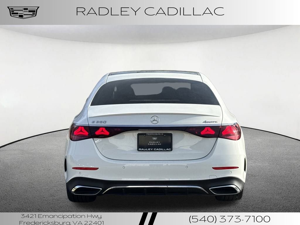 Used 2024 Mercedes-Benz E 350 4MATIC Sedan image 4