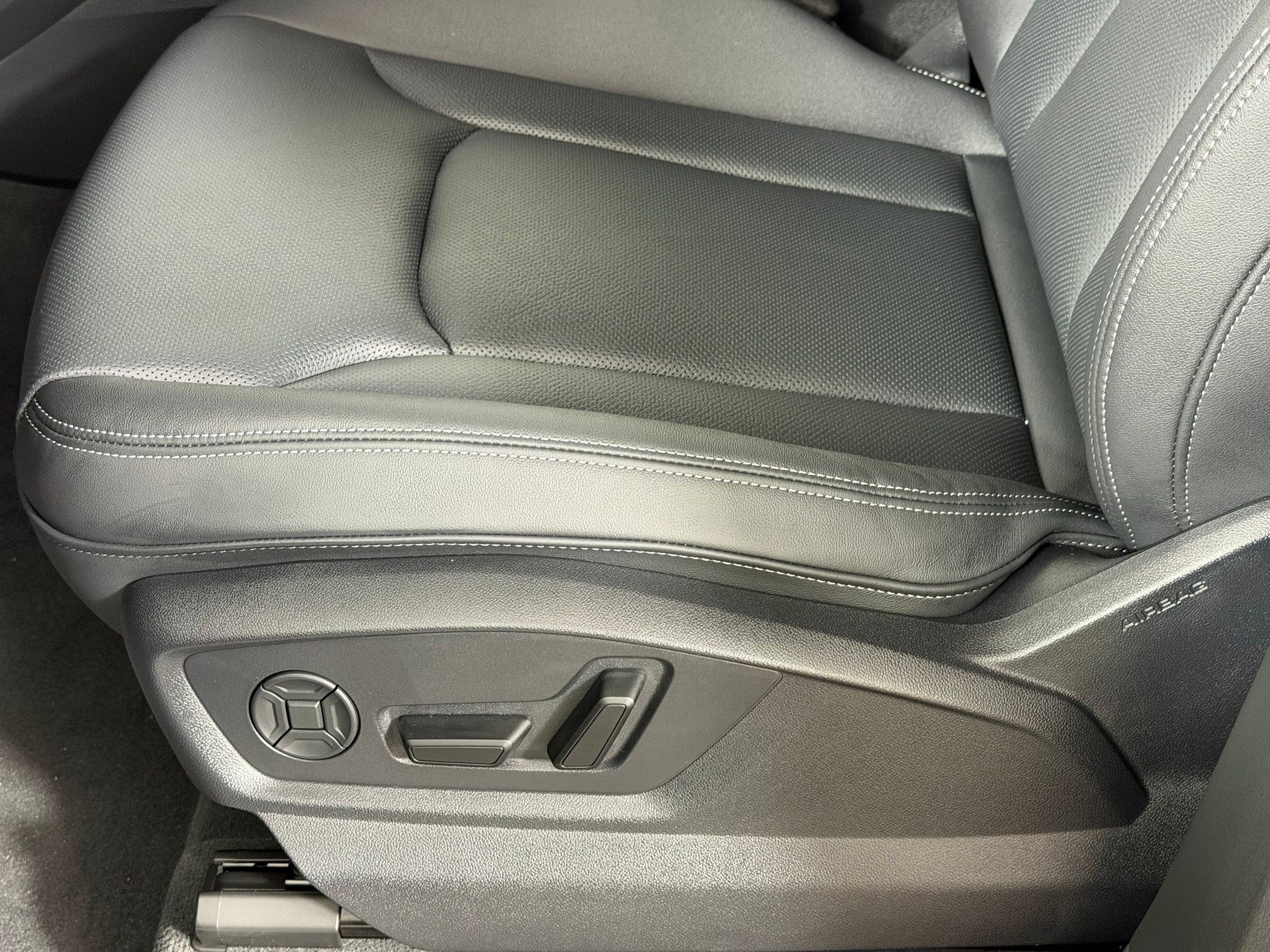 New 2026 Audi Q7 Premium Plus AWD/4WD image 15