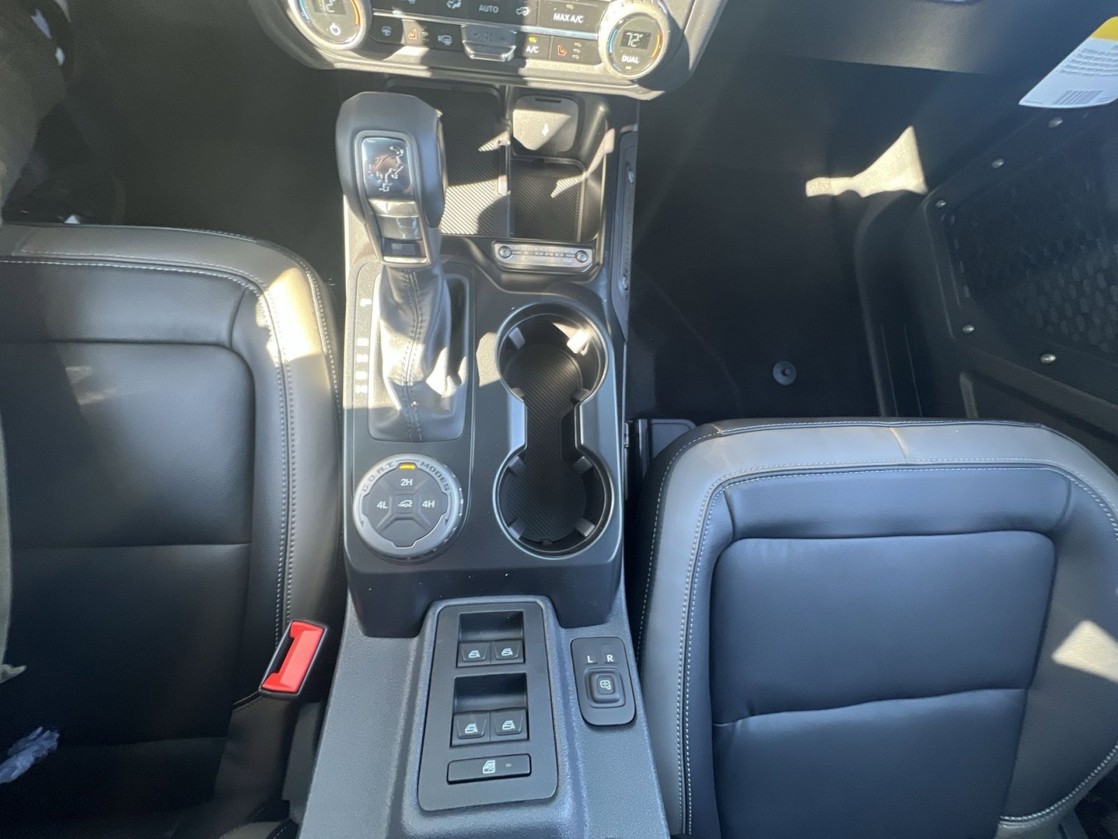 New 2025 Ford Bronco Outer Banks image 22