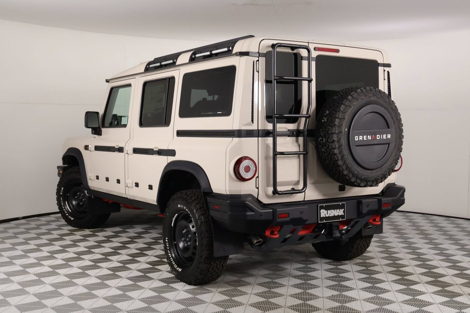 New 2026 INEOS Grenadier Station Wagon AWD/4WD image 3