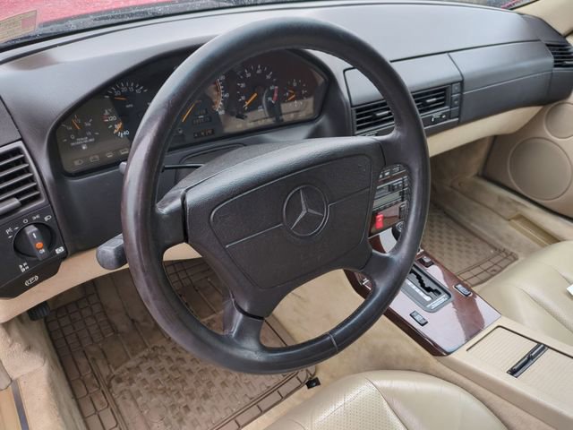 Used 1995 Mercedes-Benz SL 500 image 7