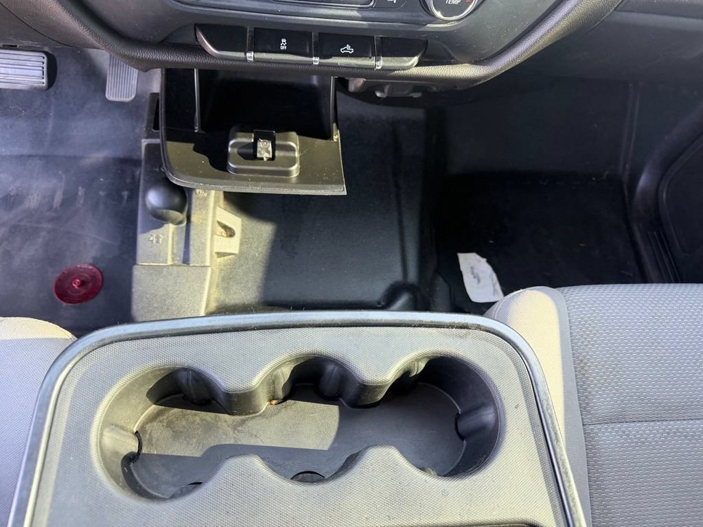 Used 2019 Chevrolet Silverado 2500 W/T AWD/4WD image 37