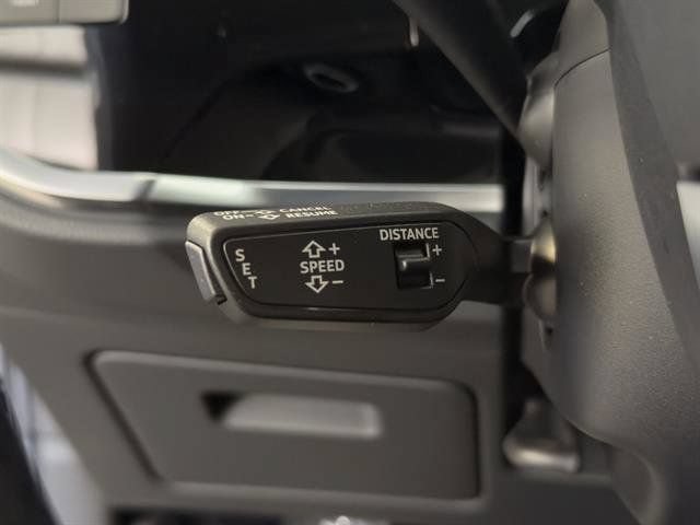 Certified 2025 Audi Q3 2.0T Premium w/ Convenience Package AWD/4WD image 14