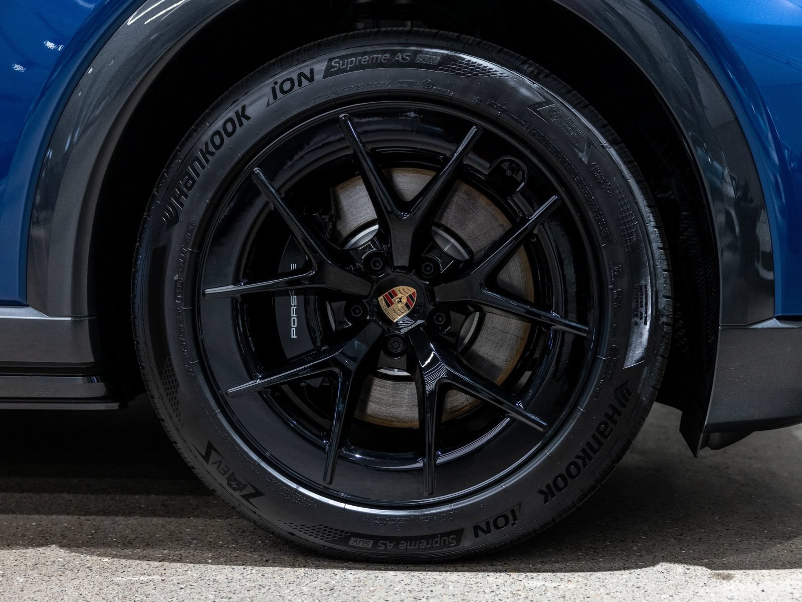 New 2026 Porsche Cayenne S AWD/4WD image 20