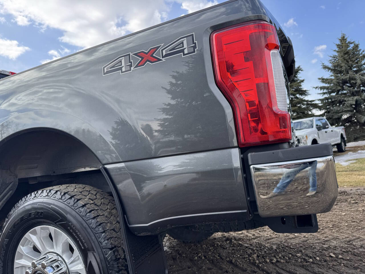 Used 2019 Ford F350 XLT w/ XLT Value Package AWD/4WD image 24