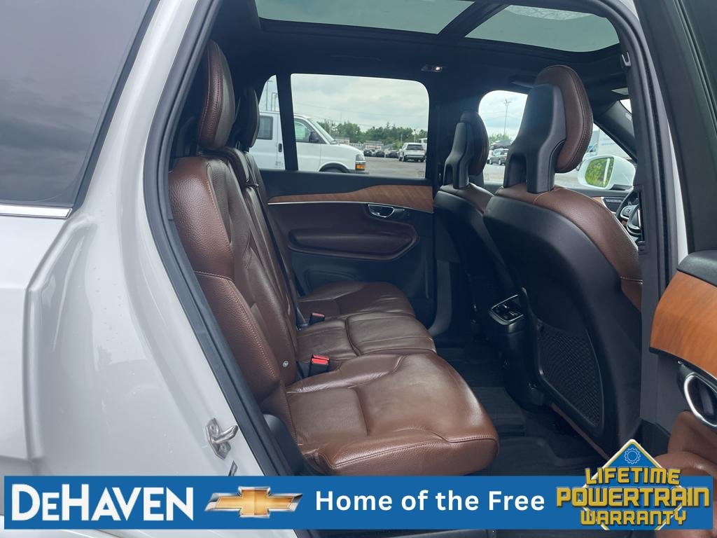 Used 2022 Volvo XC90 T6 Momentum w/ Advanced Package AWD/4WD image 27