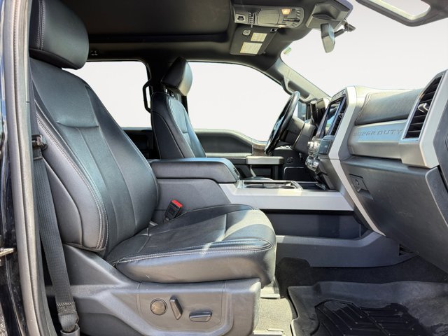 Used 2022 Ford F250 Lariat w/ Lariat Ultimate Package AWD/4WD image 18