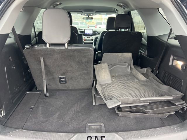 Certified 2024 Ford Explorer XLT w/ Equipment Group 202A image 21