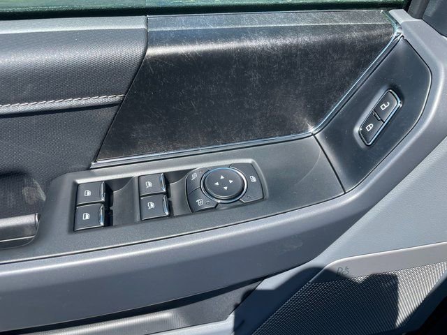 New 2025 Ford F150 Lightning Flash image 20
