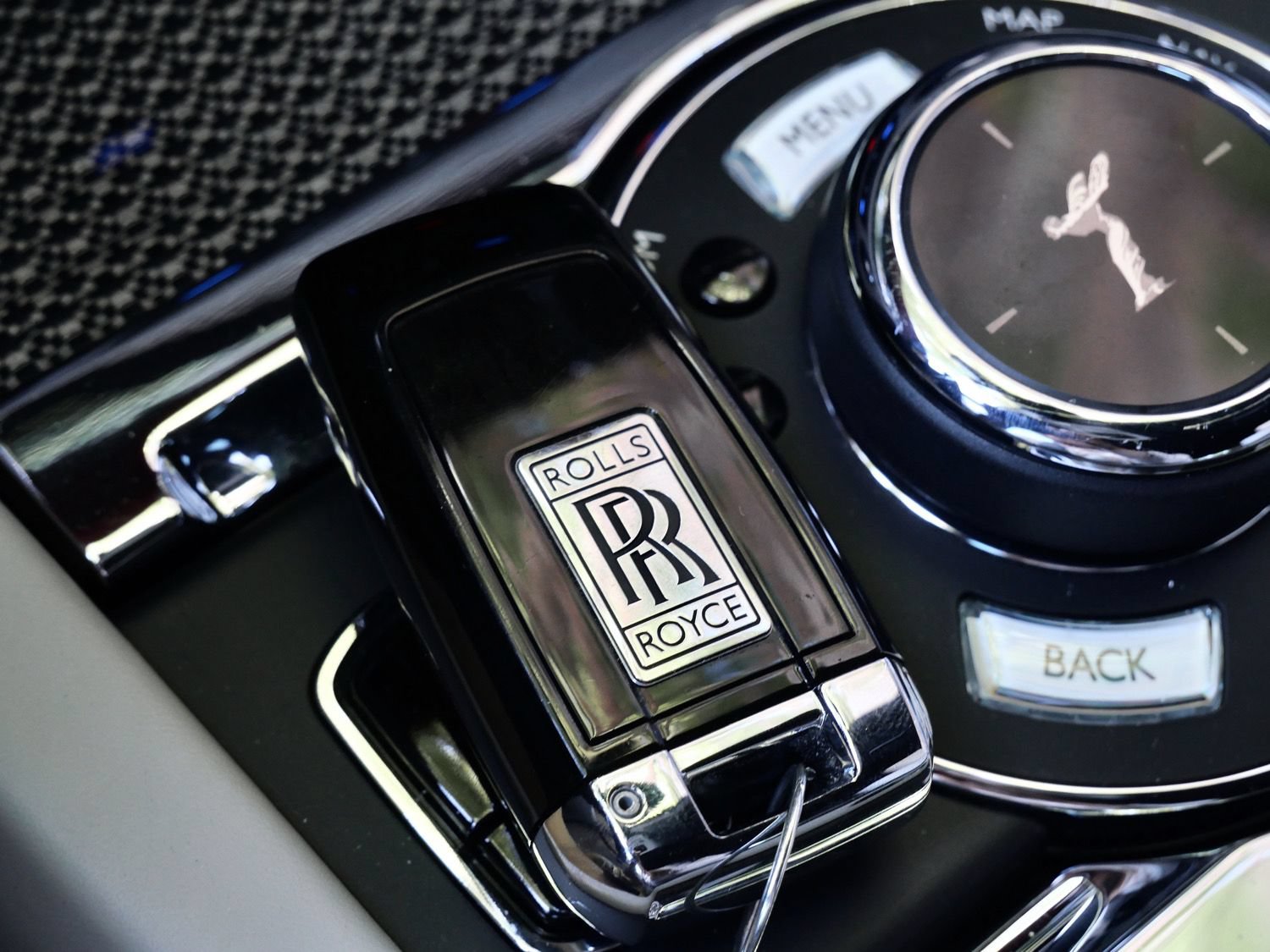 Certified 2020 Rolls-Royce Dawn RWD image 15