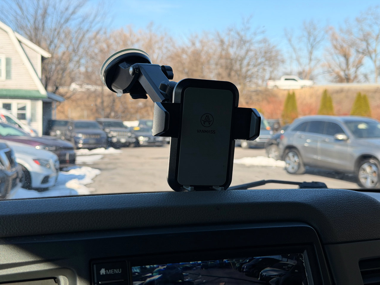 Used 2020 Nissan NV 3500 S image 24