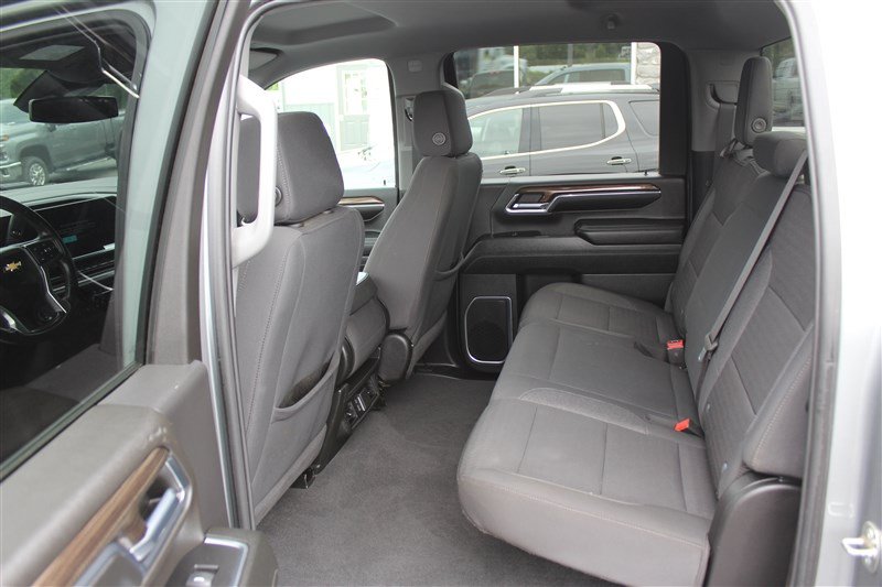 Used 2024 Chevrolet Silverado 2500 LT w/ All Star Edition AWD/4WD image 19