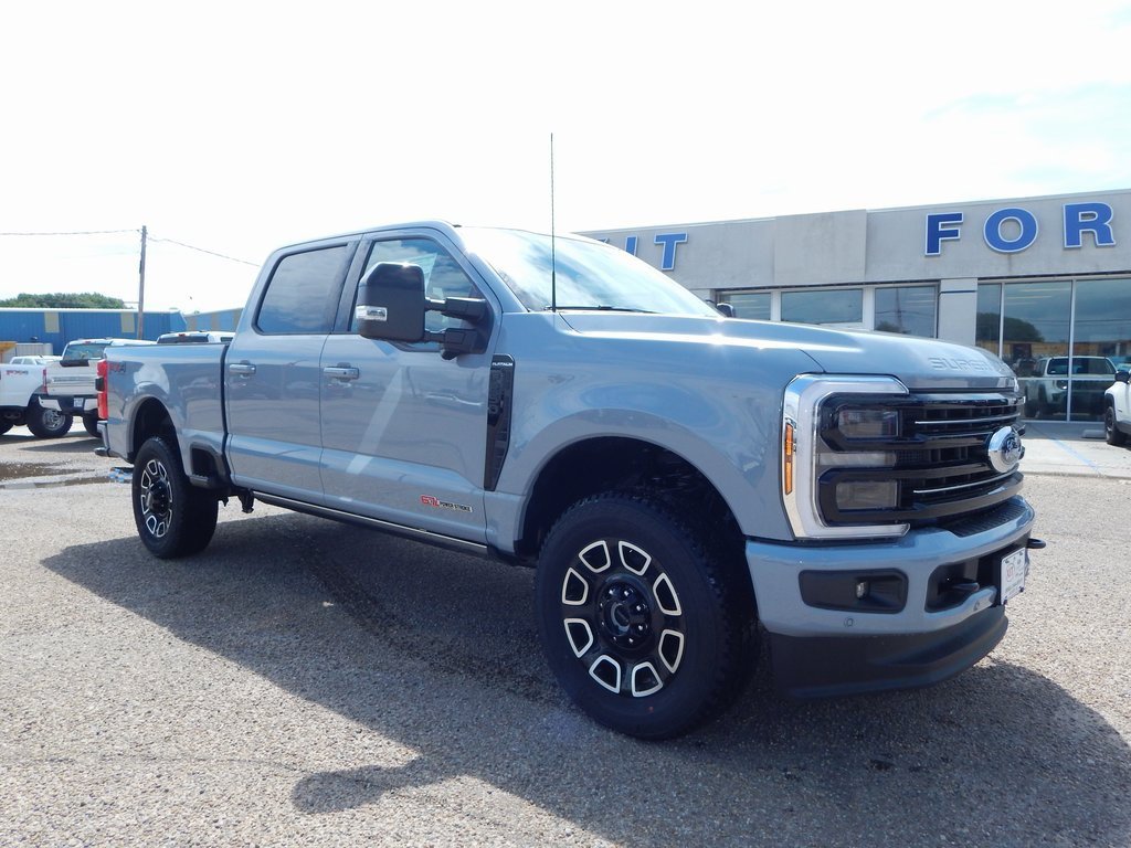 New 2025 Ford F250 Platinum image 1