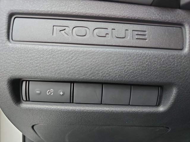 Certified 2022 Nissan Rogue S image 24