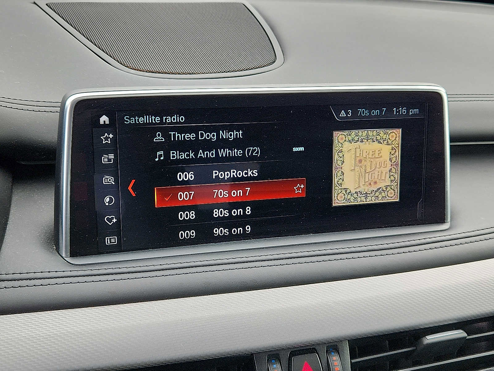 Used 2018 BMW X5 xDrive50i w/ M Sport Package image 16