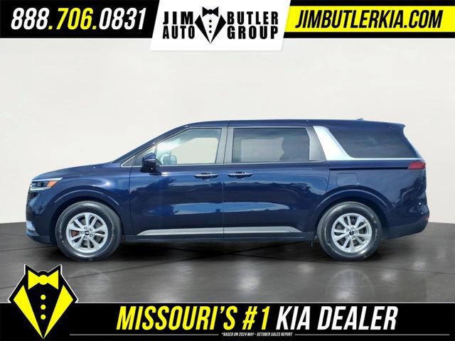 Used 2024 Kia Carnival LX FWD image 4