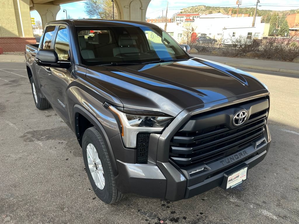 Used 2025 Toyota Tundra SR5 w/ SR5 Convenience Package image 3