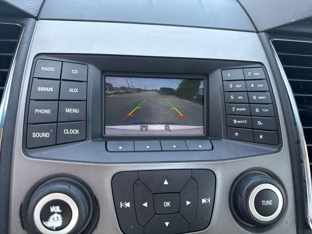 Used 2017 Ford Taurus SEL FWD image 22