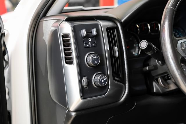 Used 2017 Chevrolet Silverado 1500 LT w/ All Star Edition AWD/4WD image 28