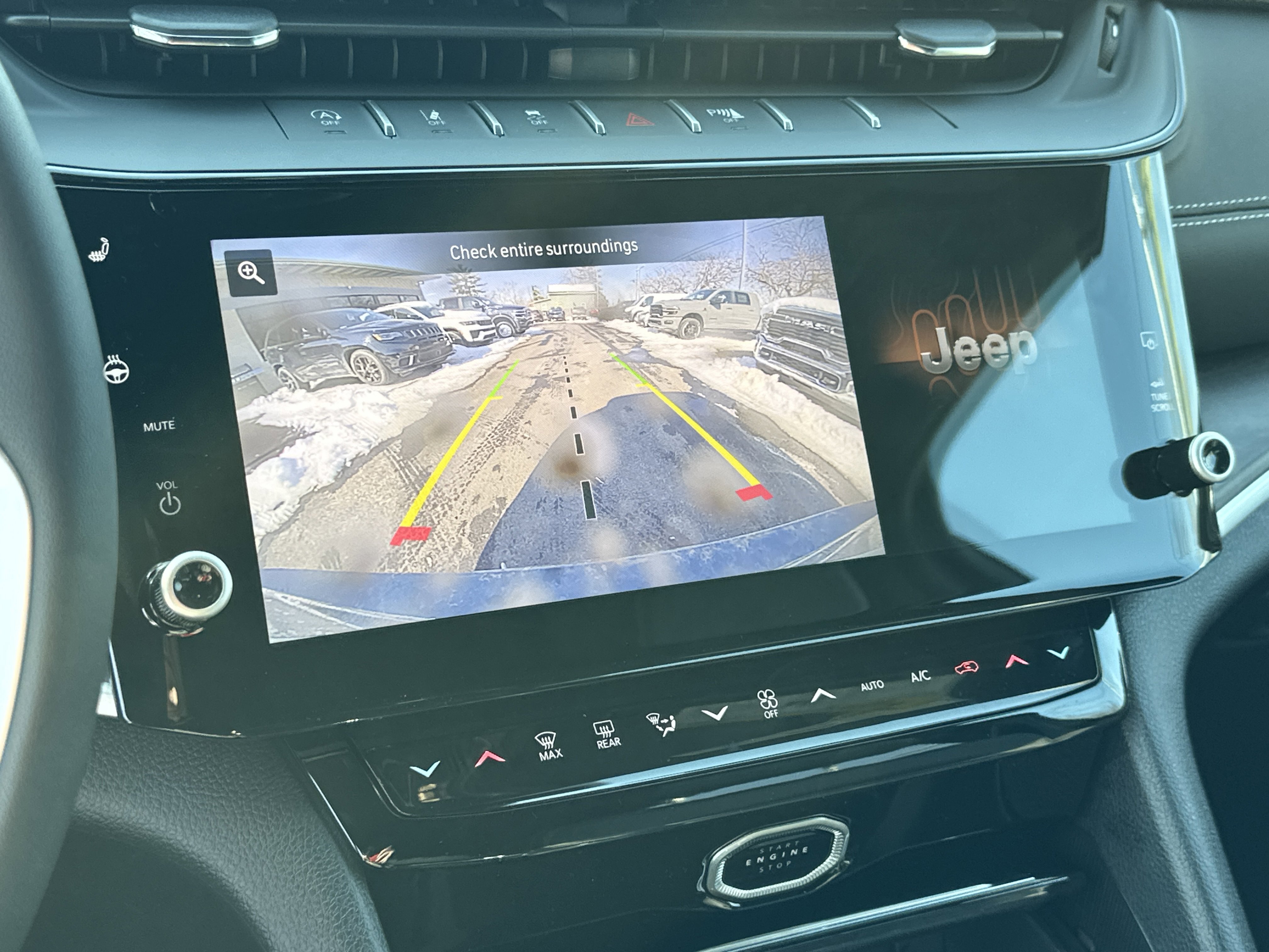 New 2026 Jeep Grand Cherokee L Limited w/ Limited Altitude Package image 7