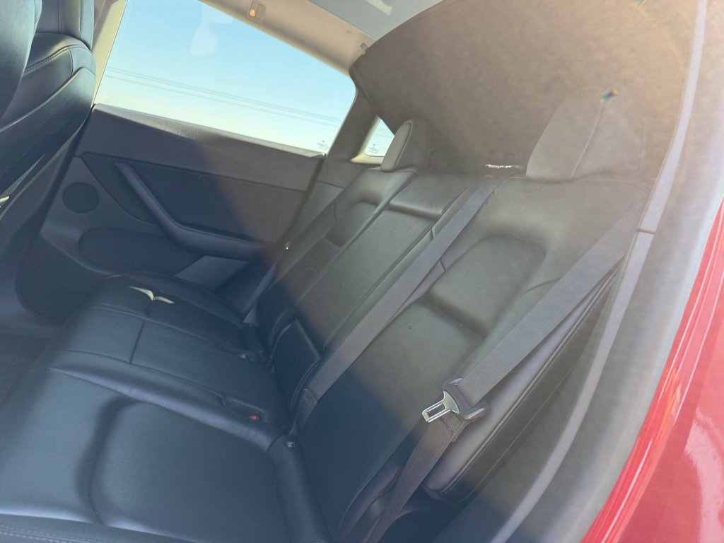 Used 2021 Tesla Model Y Long Range AWD/4WD image 5